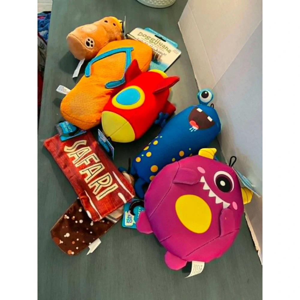 Play On! Dog Toy Lot 7pc Mixed Audience OS NEW Big Softy Floaty Rocket